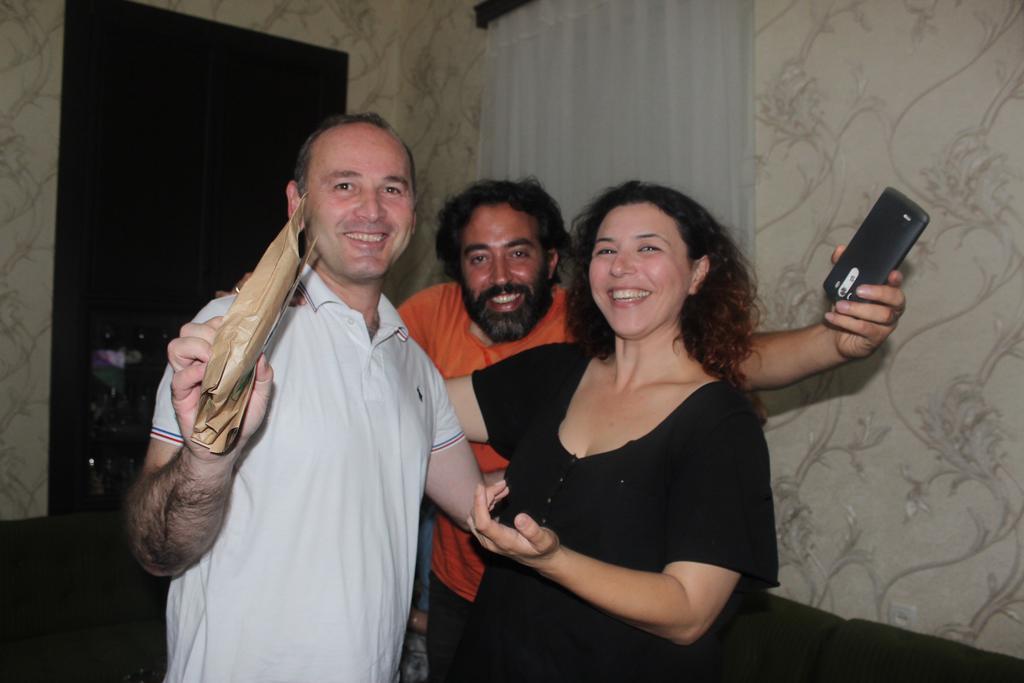 Giorgi'S Homestay คูทายสิ ภายนอก รูปภาพ
