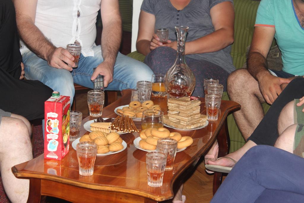 Giorgi'S Homestay คูทายสิ ภายนอก รูปภาพ