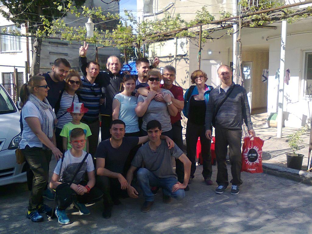 Giorgi'S Homestay คูทายสิ ภายนอก รูปภาพ