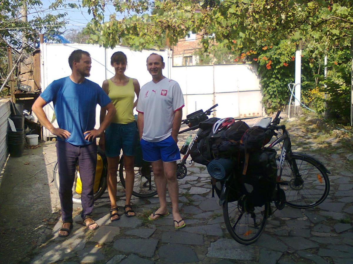 Giorgi'S Homestay คูทายสิ ภายนอก รูปภาพ